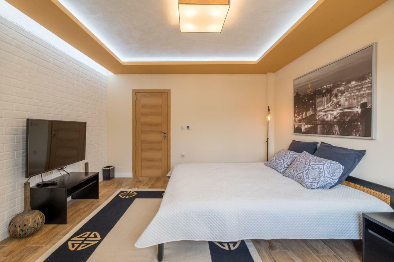 Villa Adelheide - Spa, Bbq & Jacuzzi Beli Iskar Εξωτερικό φωτογραφία